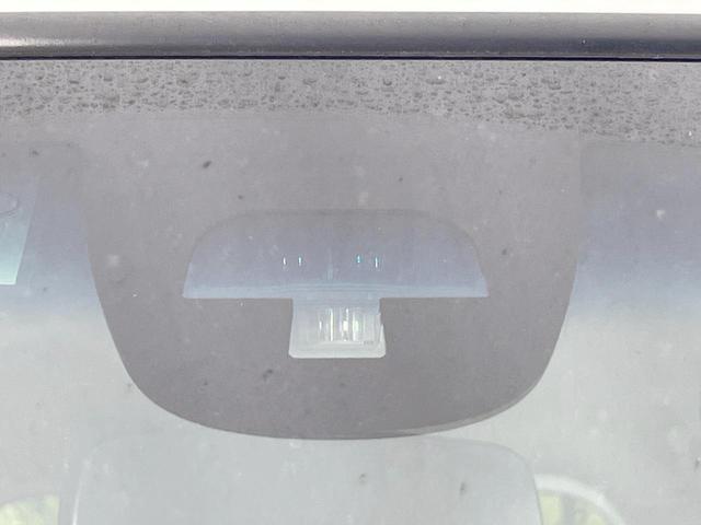 N-BOX G SSパッケージ 両側電動スライドドア 純正SDナビ バックカメラ 衝突被害軽減装置 禁煙車 ドラレコ スマートキー HIDヘッド ビルトインETC オートエアコン Bluetooth CD DVD再生 フルセグ(4枚目)