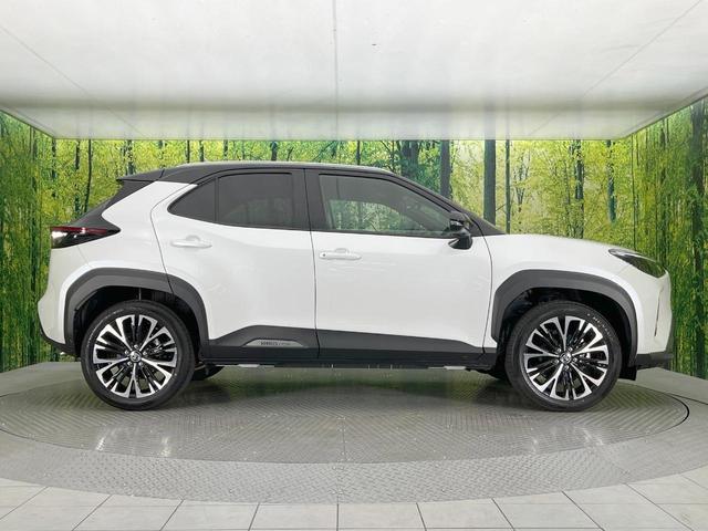 ヤリスクロス Z アドベンチャー 全周囲カメラ セーフティセンス レーダークルーズ 禁煙車 パワーシート ドラレコ コーナーセンサー スマートキー LEDヘッド ルーフレール ETC2.0 オートハイビーム 車線逸脱警報(32枚目)