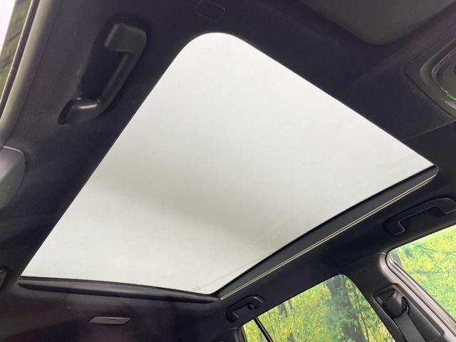 カローラクロス ハイブリッド Z パノラマルーフ 全周囲カメラ 衝突被害軽減システム レーダークルーズ 禁煙車 電動リアゲート ハーフレザーシート パワーシート ドラレコ コーナーセンサー スマートキー LEDヘッド ビルトインETC(3枚目)