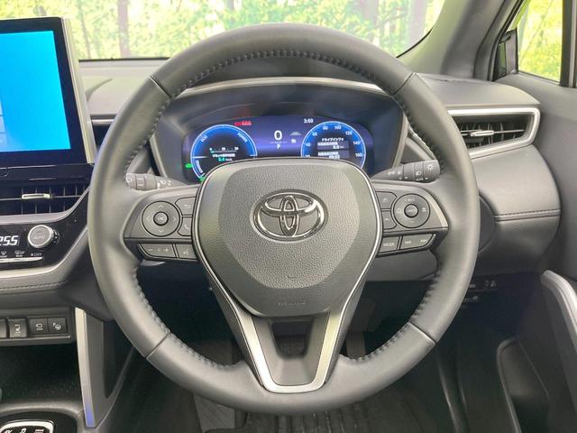 カローラクロス ハイブリッド Z パノラマルーフ 全周囲カメラ 衝突被害軽減システム レーダークルーズ 禁煙車 電動リアゲート ハーフレザーシート パワーシート ドラレコ コーナーセンサー スマートキー LEDヘッド ビルトインETC(11枚目)