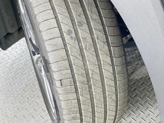 カローラクロス ハイブリッド Z パノラマルーフ 全周囲カメラ 衝突被害軽減システム レーダークルーズ 禁煙車 電動リアゲート ハーフレザーシート パワーシート ドラレコ コーナーセンサー スマートキー LEDヘッド ビルトインETC(24枚目)