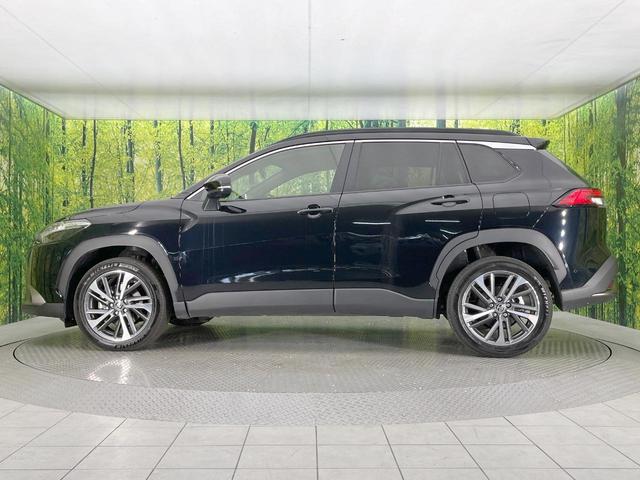 カローラクロス ハイブリッド Z パノラマルーフ 全周囲カメラ 衝突被害軽減システム レーダークルーズ 禁煙車 電動リアゲート ハーフレザーシート パワーシート ドラレコ コーナーセンサー スマートキー LEDヘッド ビルトインETC(33枚目)