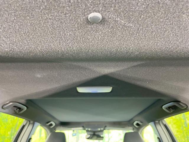 カローラクロス ハイブリッド Z パノラマルーフ 全周囲カメラ 衝突被害軽減システム レーダークルーズ 禁煙車 電動リアゲート ハーフレザーシート パワーシート ドラレコ コーナーセンサー スマートキー LEDヘッド ビルトインETC(44枚目)