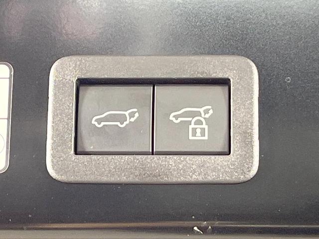 カローラクロス ハイブリッド Z パノラマルーフ 全周囲カメラ 衝突被害軽減システム レーダークルーズ 禁煙車 電動リアゲート ハーフレザーシート パワーシート ドラレコ コーナーセンサー スマートキー LEDヘッド ビルトインETC(45枚目)