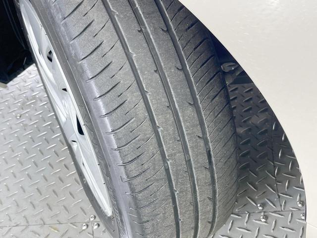 アクア X 純正ナビ付DA バックカメラ 衝突軽減システム 100V電源 レーダークルーズ 禁煙車 スマートキー LEDヘッド ビルトインETC オートハイビーム オートライト オートエアコン Bluetooth(28枚目)