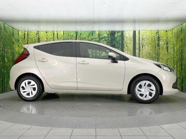 アクア X 純正ナビ付DA バックカメラ 衝突軽減システム 100V電源 レーダークルーズ 禁煙車 スマートキー LEDヘッド ビルトインETC オートハイビーム オートライト オートエアコン Bluetooth(32枚目)