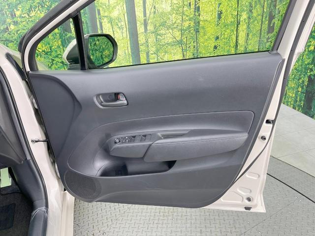 アクア X 純正ナビ付DA バックカメラ 衝突軽減システム 100V電源 レーダークルーズ 禁煙車 スマートキー LEDヘッド ビルトインETC オートハイビーム オートライト オートエアコン Bluetooth(38枚目)