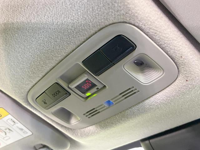 アクア X 純正ナビ付DA バックカメラ 衝突軽減システム 100V電源 レーダークルーズ 禁煙車 スマートキー LEDヘッド ビルトインETC オートハイビーム オートライト オートエアコン Bluetooth(51枚目)