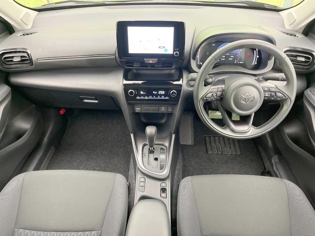 ヤリスクロス Ｇ　純正ナビ付ＤＡ　バックカメラ　衝突軽減システム　レーダークルーズ　禁煙車　ドラレコ　コーナーセンサー　スマートキー　ビルトインＥＴＣ　オートハイビーム　車線逸脱警報　オートライト　オートエアコン（2枚目）