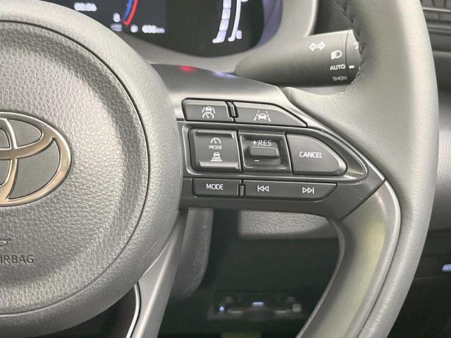 ヤリスクロス Ｇ　純正ナビ付ＤＡ　バックカメラ　衝突軽減システム　レーダークルーズ　禁煙車　ドラレコ　コーナーセンサー　スマートキー　ビルトインＥＴＣ　オートハイビーム　車線逸脱警報　オートライト　オートエアコン（5枚目）