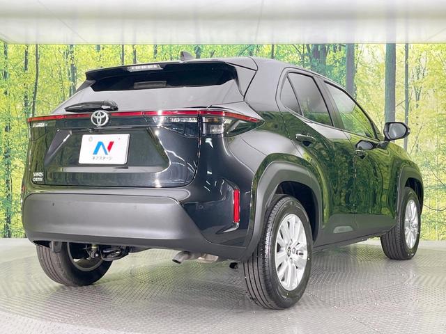 ヤリスクロス Ｇ　純正ナビ付ＤＡ　バックカメラ　衝突軽減システム　レーダークルーズ　禁煙車　ドラレコ　コーナーセンサー　スマートキー　ビルトインＥＴＣ　オートハイビーム　車線逸脱警報　オートライト　オートエアコン（17枚目）