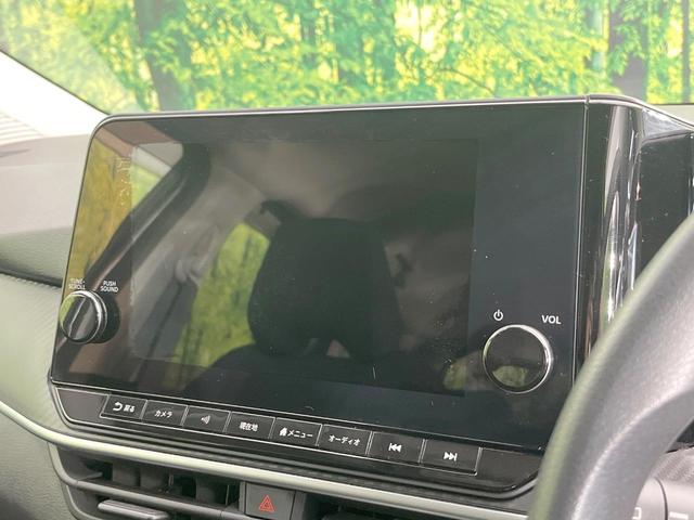 ノート Ｘ　メーカー９型ナビ　全周囲カメラ　衝突軽減　プロパイロット　禁煙車　ＢＳＭ　ドラレコ　コーナーセンサー　スマートキー　ＬＥＤヘッド　ビルトインＥＴＣ　オートハイビーム　オートライト　オートエアコン（3枚目）