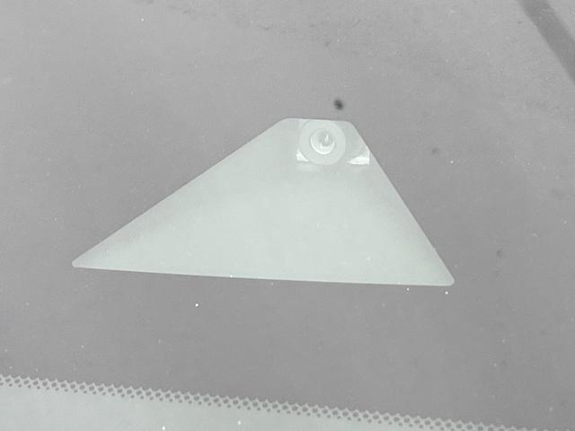 ノート Ｘ　メーカー９型ナビ　全周囲カメラ　衝突軽減　プロパイロット　禁煙車　ＢＳＭ　ドラレコ　コーナーセンサー　スマートキー　ＬＥＤヘッド　ビルトインＥＴＣ　オートハイビーム　オートライト　オートエアコン（5枚目）