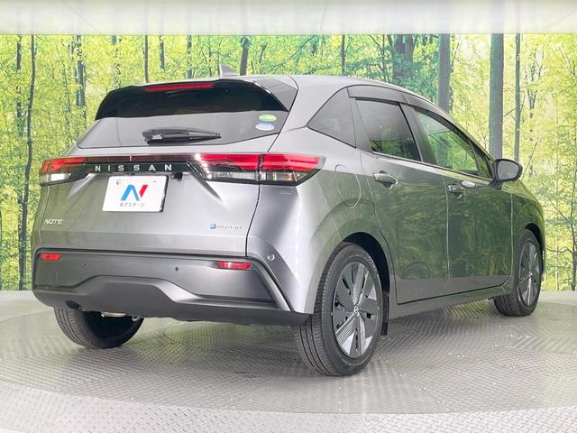 ノート Ｘ　メーカー９型ナビ　全周囲カメラ　衝突軽減　プロパイロット　禁煙車　ＢＳＭ　ドラレコ　コーナーセンサー　スマートキー　ＬＥＤヘッド　ビルトインＥＴＣ　オートハイビーム　オートライト　オートエアコン（17枚目）