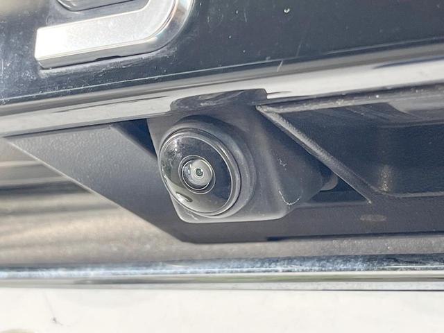 ノート Ｘ　メーカー９型ナビ　全周囲カメラ　衝突軽減　プロパイロット　禁煙車　ＢＳＭ　ドラレコ　コーナーセンサー　スマートキー　ＬＥＤヘッド　ビルトインＥＴＣ　オートハイビーム　オートライト　オートエアコン（39枚目）