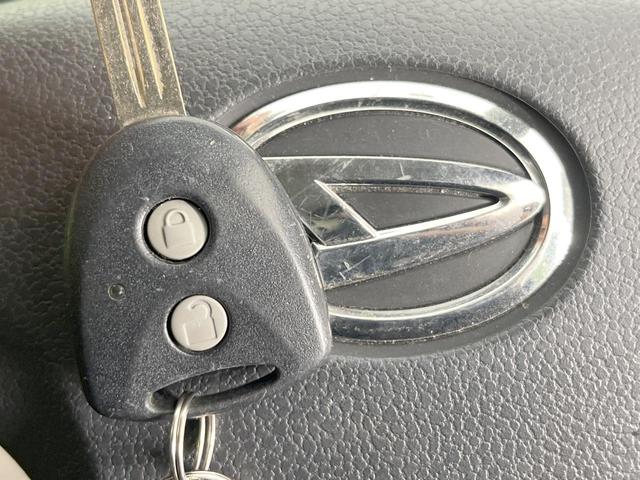 ミライース Ｌ　ＳＡ　衝突被害軽減システム　禁煙車　ＥＴＣ　ＣＤ　エアコン　キーレスエントリー　アイドリングストップ　ヘッドライトレベライザー　横滑り防止装置　パワーウィンドウ（7枚目）