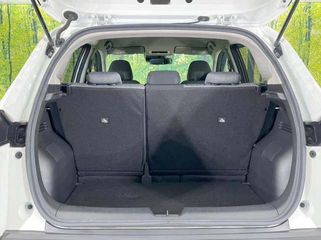 ノート S SDナビ バックカメラ 衝突被害軽減システム 禁煙車 スマートキー ETC オートハイビーム オートエアコン Bluetooth 電動格納ミラー プライバシーガラス ドアバイザー(10枚目)