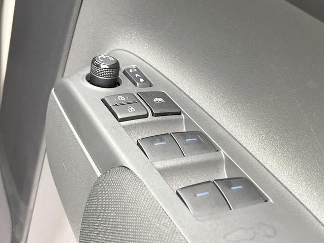 シエンタ ハイブリッドG 純正8型DA 両側電動ドア 全周囲カメラ 衝突軽減装置 レーダークルーズ 禁煙車 スマートキー LEDヘッド ETC オートハイビーム オートライト オートエアコン Bluetooth(43枚目)