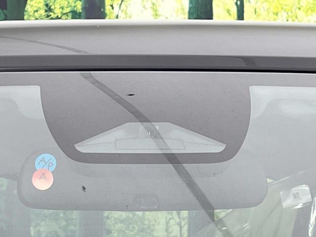 WR-V X 登録済未使用車 衝突被害軽減システム レーダークルーズ スマートキー LEDヘッド オートハイビーム 車線逸脱警報 オートライト オートエアコン 電動格納ミラー(3枚目)
