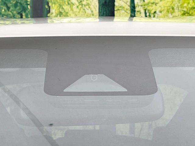 アクア X 純正ナビ付DA バックカメラ レーダークルーズ 禁煙車 コーナーセンサー スマートキー LEDヘッド ビルトインETC オートハイビーム 車線逸脱警報 オートライト オートエアコン(4枚目)