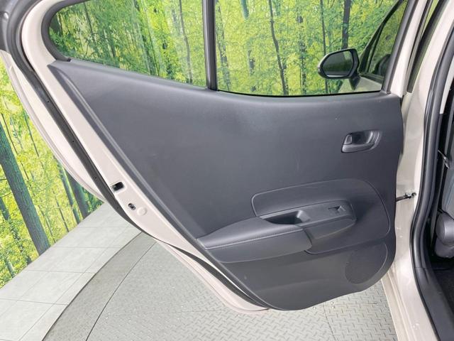 アクア X 純正ナビ付DA バックカメラ レーダークルーズ 禁煙車 コーナーセンサー スマートキー LEDヘッド ビルトインETC オートハイビーム 車線逸脱警報 オートライト オートエアコン(36枚目)