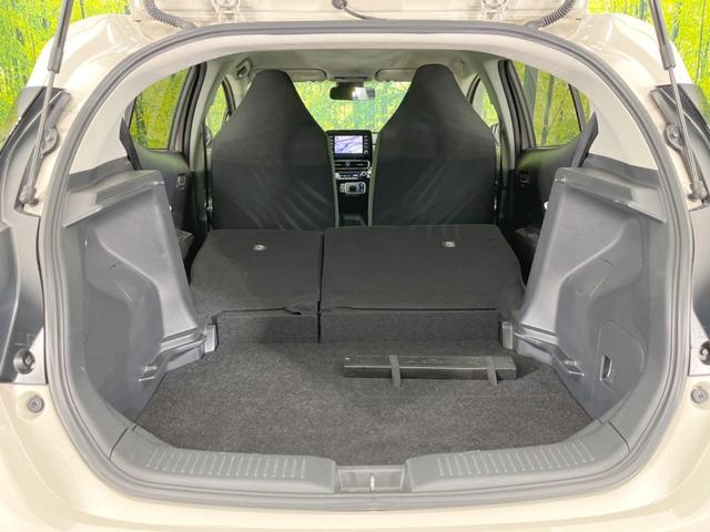 アクア X 純正ナビ付DA バックカメラ レーダークルーズ 禁煙車 コーナーセンサー スマートキー LEDヘッド ビルトインETC オートハイビーム 車線逸脱警報 オートライト オートエアコン(39枚目)