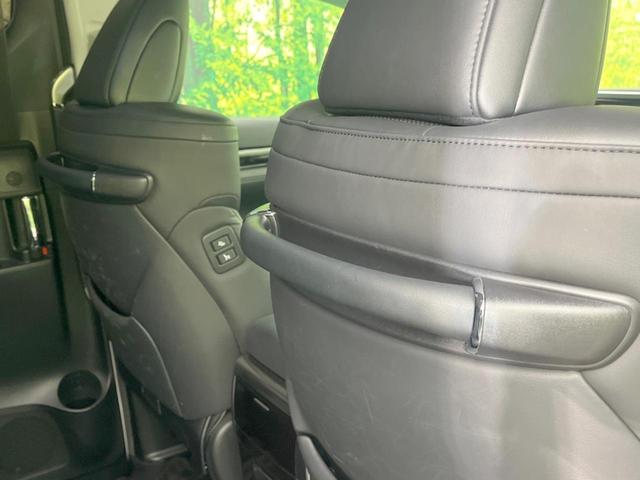 アルファード ２．５Ｓ　Ｃパッケージ　サンルーフ　両側電動ドア　後席モニター　バックカメラ　衝突被害軽減システム　レーダークルーズ　禁煙車　前席シートエアコン　前席シートヒーター　コーナーセンサー　スマートキー　ＬＥＤヘッド（44枚目）