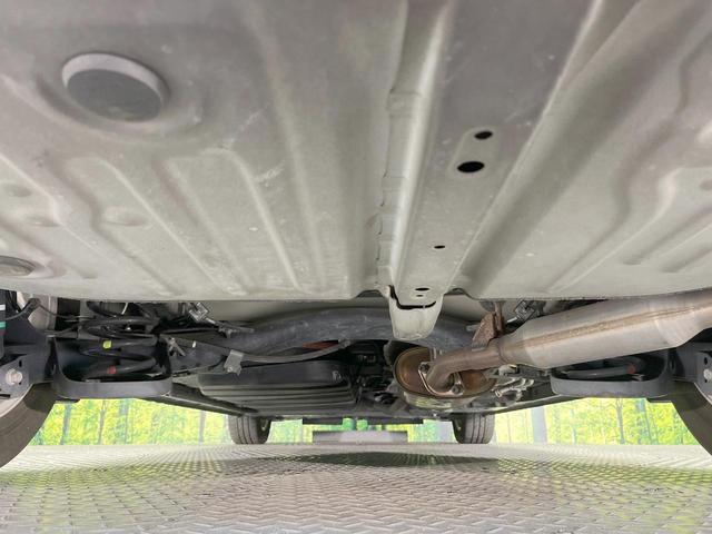 親切・丁寧な専門メカニックスタッフが応対！・車検・点検整備・事故等の修理などアフターサービスも安心。お車のカスタマイズもネクステージのサービススタッフまでご相談ください！