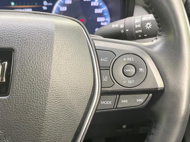 クラウンハイブリッド ＲＳアドバンス　全周囲カメラ　衝突被害軽減システム　レーダークルーズ　禁煙車　ハーフレザーシート　ドラレコ　コーナーセンサー　スマートキー　ＬＥＤヘッド　ビルトインＥＴＣ　純正１８インチアルミ　オートハイビーム（4枚目）