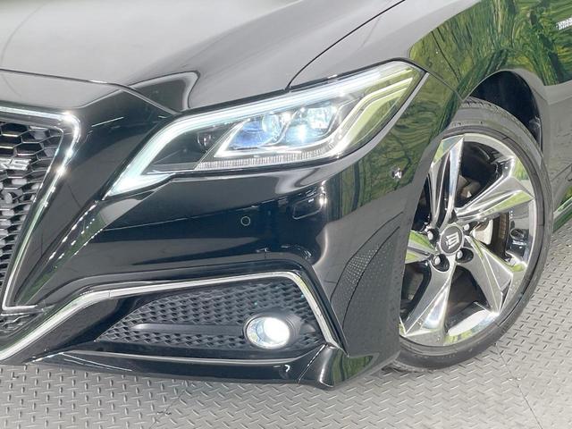 クラウンハイブリッド ＲＳアドバンス　全周囲カメラ　衝突被害軽減システム　レーダークルーズ　禁煙車　ハーフレザーシート　ドラレコ　コーナーセンサー　スマートキー　ＬＥＤヘッド　ビルトインＥＴＣ　純正１８インチアルミ　オートハイビーム（12枚目）