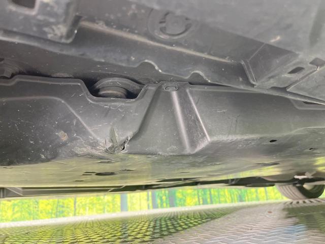 クラウンハイブリッド ＲＳアドバンス　全周囲カメラ　衝突被害軽減システム　レーダークルーズ　禁煙車　ハーフレザーシート　ドラレコ　コーナーセンサー　スマートキー　ＬＥＤヘッド　ビルトインＥＴＣ　純正１８インチアルミ　オートハイビーム（22枚目）