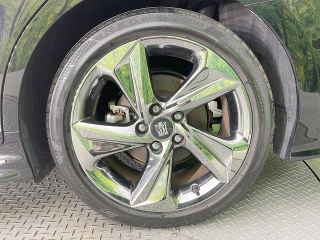 クラウンハイブリッド ＲＳアドバンス　全周囲カメラ　衝突被害軽減システム　レーダークルーズ　禁煙車　ハーフレザーシート　ドラレコ　コーナーセンサー　スマートキー　ＬＥＤヘッド　ビルトインＥＴＣ　純正１８インチアルミ　オートハイビーム（27枚目）