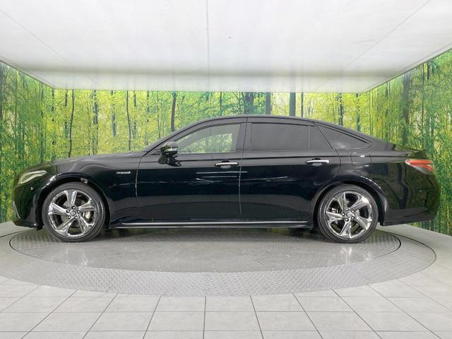 クラウンハイブリッド ＲＳアドバンス　全周囲カメラ　衝突被害軽減システム　レーダークルーズ　禁煙車　ハーフレザーシート　ドラレコ　コーナーセンサー　スマートキー　ＬＥＤヘッド　ビルトインＥＴＣ　純正１８インチアルミ　オートハイビーム（35枚目）