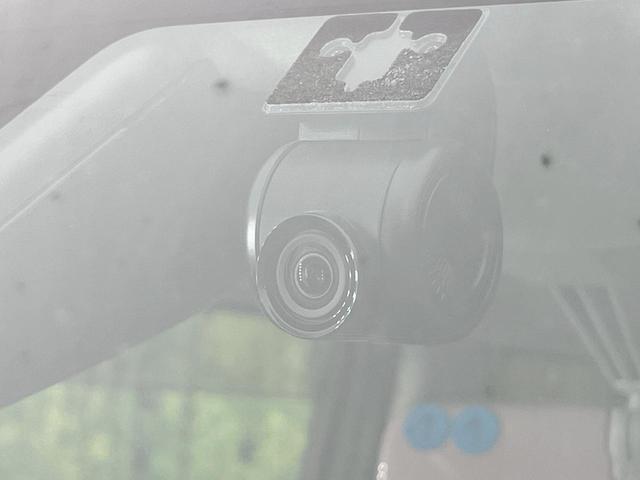 ムーヴキャンバス ＧメイクアップＶＳ　ＳＡＩＩＩ　両側電動ドア　全周囲カメラ　衝突被害軽減システム　禁煙車　シートヒーター　ドラレコ　スマートキー　ＬＥＤヘッド　オートハイビーム　オートライト　オートエアコン　Ｂｌｕｅｔｏｏｔｈ　ＣＤ　ＤＶＤ再生（33枚目）