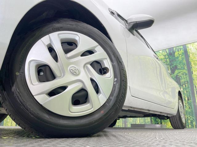 アクア Ｇ　衝突被害軽減システム　純正ナビ　バックカメラ　レーダークルーズ　禁煙車　ハーフレザーシート　パワーシート　コーナーセンサー　スマートキー　ＬＥＤヘッド　ビルトインＥＴＣ　ＬＥＤヘッドライト（13枚目）