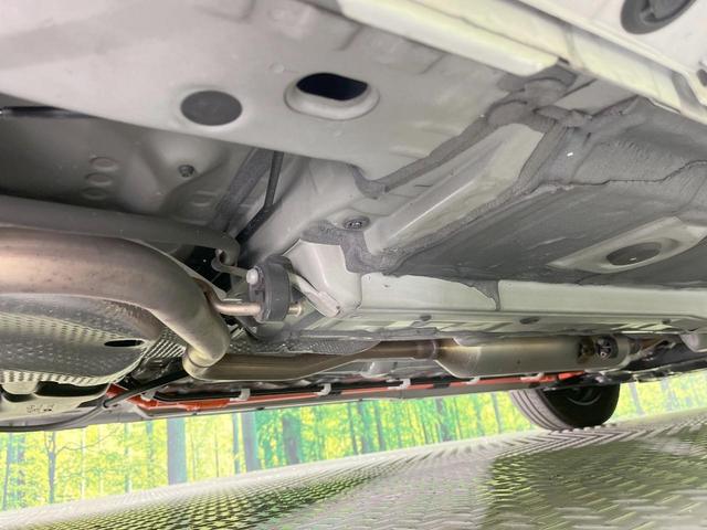 アクア Ｇ　衝突被害軽減システム　純正ナビ　バックカメラ　レーダークルーズ　禁煙車　ハーフレザーシート　パワーシート　コーナーセンサー　スマートキー　ＬＥＤヘッド　ビルトインＥＴＣ　ＬＥＤヘッドライト（22枚目）