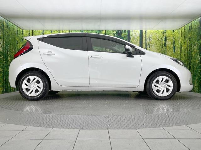 アクア Ｇ　衝突被害軽減システム　純正ナビ　バックカメラ　レーダークルーズ　禁煙車　ハーフレザーシート　パワーシート　コーナーセンサー　スマートキー　ＬＥＤヘッド　ビルトインＥＴＣ　ＬＥＤヘッドライト（45枚目）