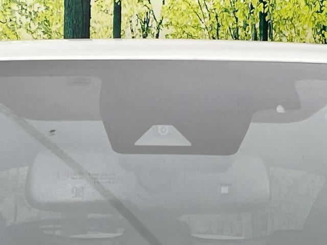 Ｃ－ＨＲ Ｇ　モデリスタ　純正ナビ　バックカメラ　衝突軽減システム　レーダークルーズ　ドラレコ　コーナーセンサー　ＥＴＣ２．０　オートハイビーム　車線逸脱警報　デュアルエアコン　Ｂｌｕｅｔｏｏｔｈ　ＣＤ　フルセグ（6枚目）