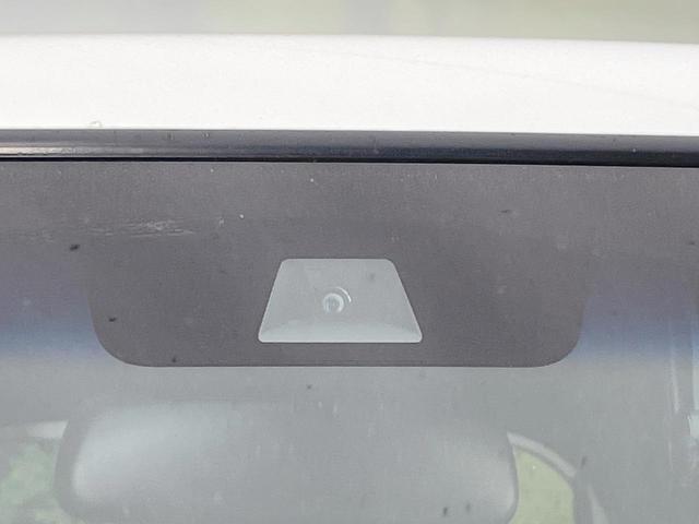 Ｎ－ＢＯＸカスタム Ｇ・Ｌターボホンダセンシング　純正ナビ　両側電動ドア　バックカメラ　衝突軽減　禁煙車　ハーフレザーシート　ドラレコ　スマートキー　ＬＥＤヘッド　ビルトインＥＴＣ　純正１４インチアルミ　オートハイビーム　車線逸脱警報（5枚目）