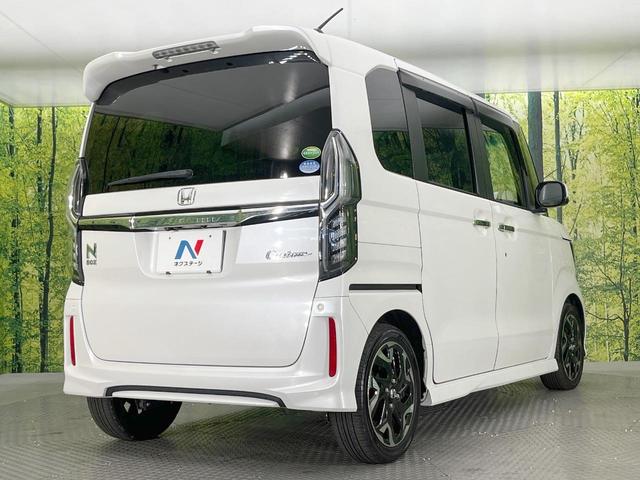 Ｎ－ＢＯＸカスタム Ｇ・Ｌターボホンダセンシング　純正ナビ　両側電動ドア　バックカメラ　衝突軽減　禁煙車　ハーフレザーシート　ドラレコ　スマートキー　ＬＥＤヘッド　ビルトインＥＴＣ　純正１４インチアルミ　オートハイビーム　車線逸脱警報（17枚目）