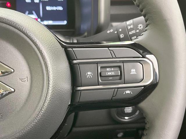 スペーシアカスタム ハイブリッドＸＳ　届出済未使用車　衝突軽減装置　両側電動ドア　アダプティブクルーズコントロール　シートヒーター　ステアリングヒーター　オートエアコン　スマートキー　ＬＥＤヘッドライト　オットマン　アイドリングストップ（5枚目）