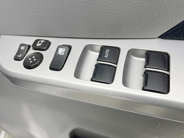 ワゴンＲ ＦＸリミテッドＩＩ　禁煙車　スマートキー　純正１４インチアルミ　オートエアコン　ＣＤ　プライバシーガラス　ドアバイザー　ヘッドライトレベライザー　シートアンダートレイ　パワーウィンドウ（5枚目）