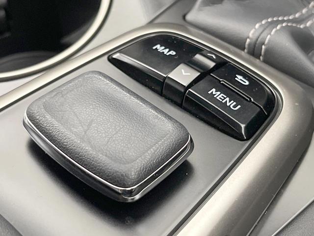 ＲＸ ＲＸ３００ブラックシークエンス　純正１２型ナビ　全周囲カメラ　マークレビンソン　衝突軽減　レーダークルーズ　禁煙車　電動リアゲート　レザーシート　前席シートエアコン　ドラレコ　コーナーセンサー　スマートキー　ＬＥＤヘッド　ＢＳＭ（56枚目）