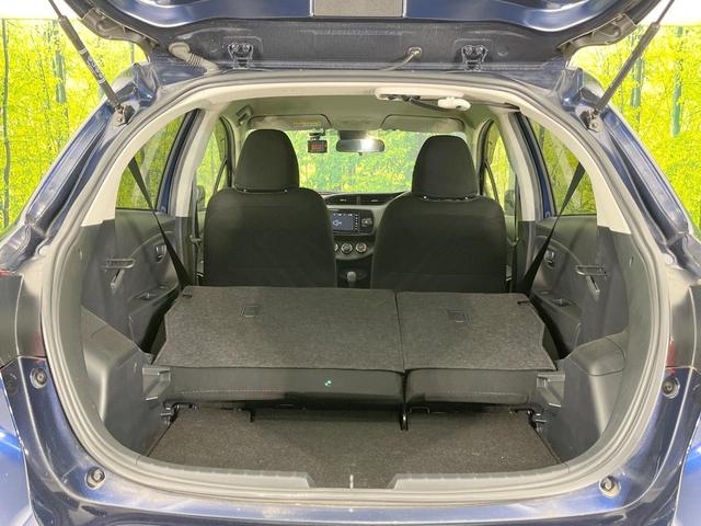 ヴィッツ Ｆ　セーフティーエディションＩＩＩ　バックカメラ　衝突被害軽減システム　禁煙車　ドラレコ　コーナーセンサー　スマートキー　ＬＥＤヘッド　ビルトインＥＴＣ　オートライト　Ｂｌｕｅｔｏｏｔｈ　ＣＤ　フルセグ（37枚目）