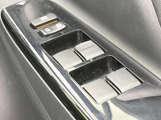 ヴィッツ Ｆ　セーフティーエディションＩＩＩ　バックカメラ　衝突被害軽減システム　禁煙車　ドラレコ　コーナーセンサー　スマートキー　ＬＥＤヘッド　ビルトインＥＴＣ　オートライト　Ｂｌｕｅｔｏｏｔｈ　ＣＤ　フルセグ（39枚目）