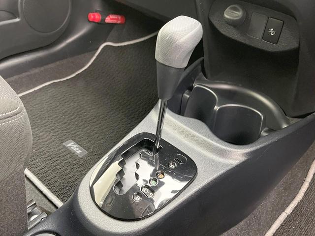 ヴィッツ Ｆ　セーフティーエディションＩＩＩ　バックカメラ　衝突被害軽減システム　禁煙車　ドラレコ　コーナーセンサー　スマートキー　ＬＥＤヘッド　ビルトインＥＴＣ　オートライト　Ｂｌｕｅｔｏｏｔｈ　ＣＤ　フルセグ（50枚目）