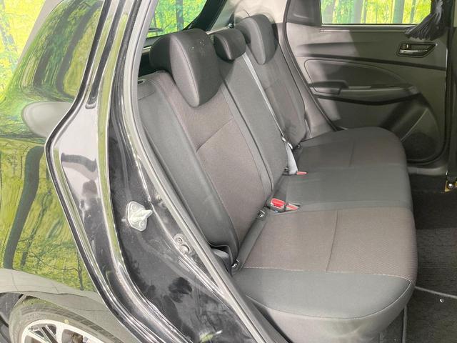 スイフトスポーツ ベースグレード　６速ＭＴ　純正８型ナビ　全周囲カメラ　衝突被害軽減システム　レーダークルーズ　禁煙車　シートヒーター　ドラレコ　スマートキー　ＬＥＤヘッド　ビルトインＥＴＣ　純正１７インチアルミ　オートハイビーム（9枚目）