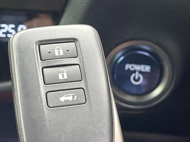 ＲＸ ＲＸ４５０ｈ　Ｆスポーツ　４ＷＤ　純正ＳＤナビ　全周囲カメラ　衝突被害軽減システム　レーダークルーズ　禁煙車　電動リアゲート　レザーシート　前席シートエアコン　ドラレコ　コーナーセンサー　スマートキー　ＬＥＤヘッド（63枚目）