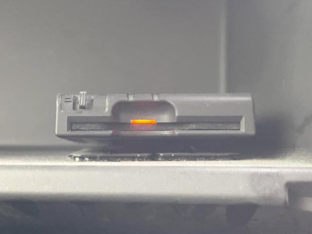 デイズ ハイウェイスター　Ｘ　純正ＳＤナビ　全周囲カメラ　禁煙車　スマートキー　ＨＩＤヘッド　ＥＴＣ　純正１４インチアルミ　オートエアコン　Ｂｌｕｅｔｏｏｔｈ　ＣＤ　ＤＶＤ再生　フルセグ（5枚目）