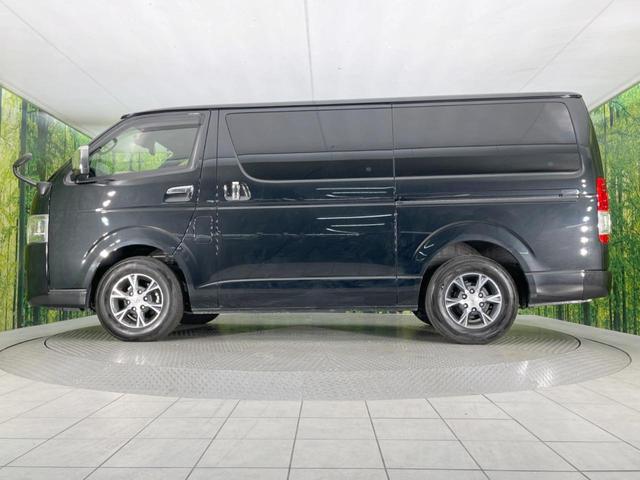 ハイエースバン ロングスーパーＧＬ　ダークプライムＳ　ターボ　ディーゼル（軽油）　両側電動ドア　全周囲カメラ　衝突被害軽減システム　禁煙車　ハーフレザーシート　ドラレコ　コーナーセンサー　スマートキー　ＬＥＤヘッド　ビルトインＥＴＣ（30枚目）